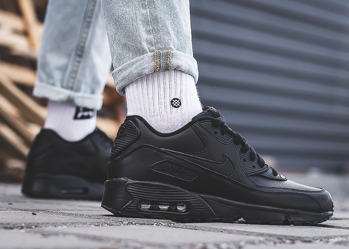 Nike Air Max 90 LEATHER (833412-001)