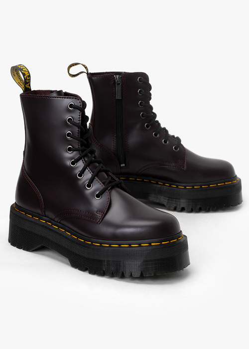 DR. MARTENS JADON