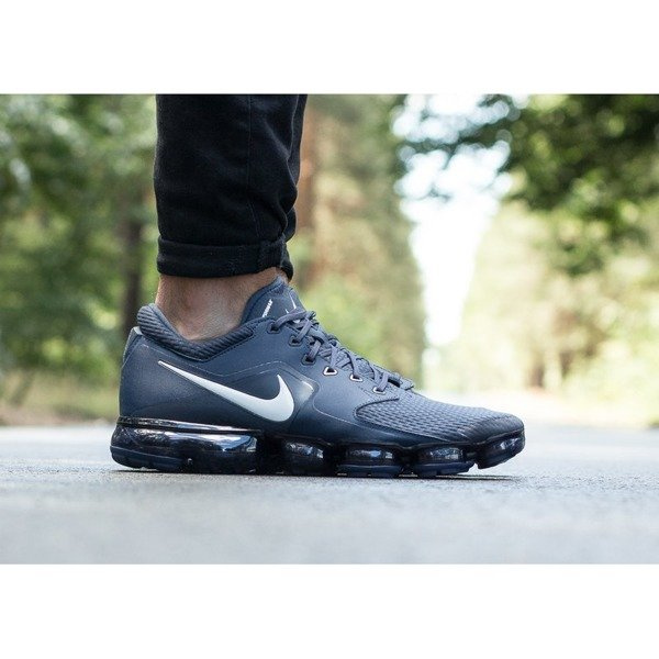 Nike Air Vapormax (AH9046-401)