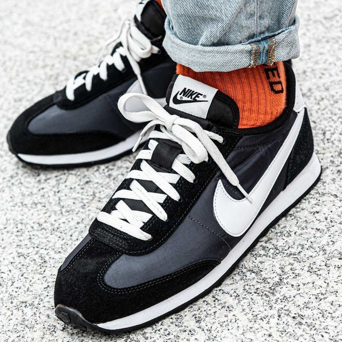 Nike Mach Runner (303992-010)