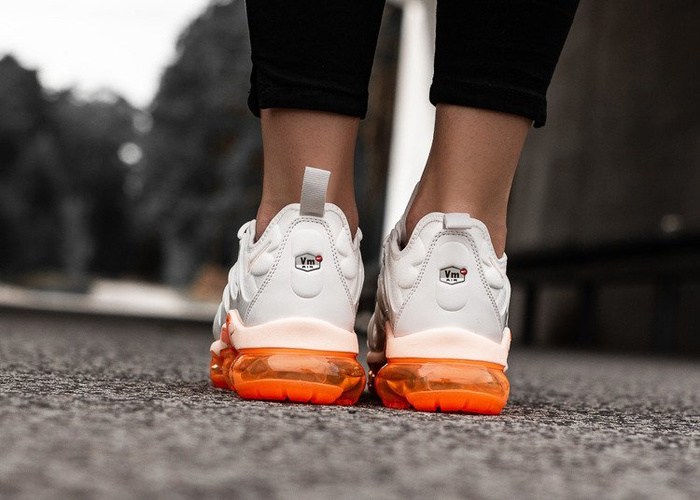 Nike Air VaporMax Plus (AO4550-005)