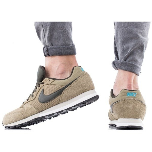 Nike MD Runner 2 (749794-201)