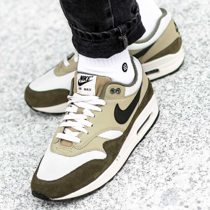 Nike Air Max 1 (AH8145-201)