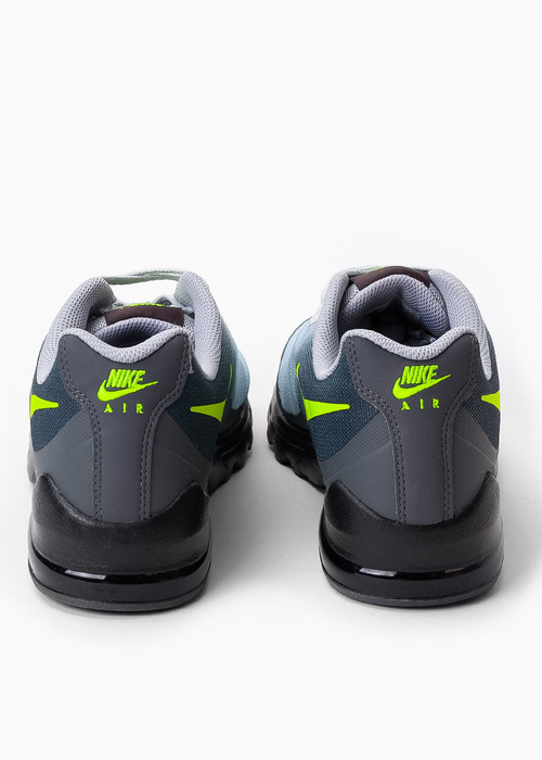 NIKE AIR MAX INVIGOR 
