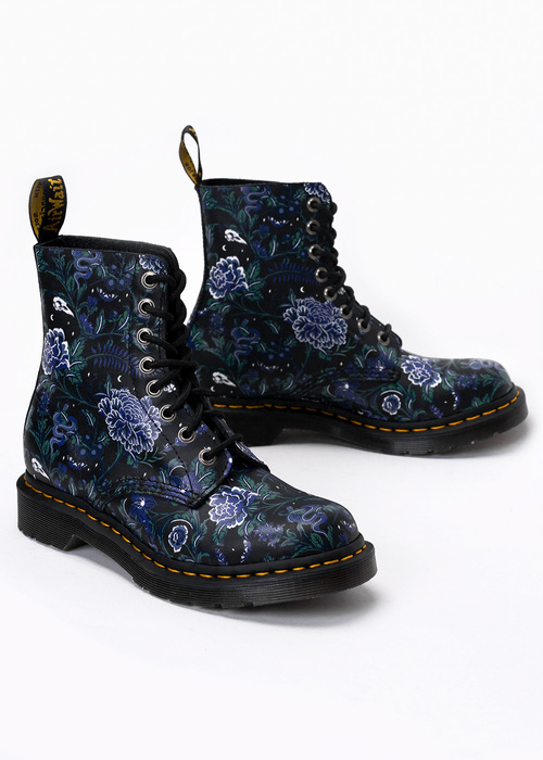 DR. MARTENS 1460 PASCAL 