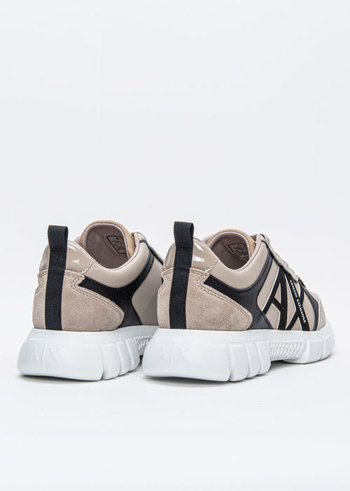 Sneakers Armani Exchange (XDX073 XV386 Q032)