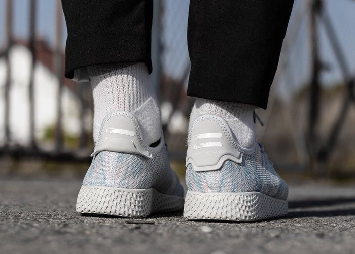 adidas Originals Pharrell Williams Tennis Hu (BY2671)