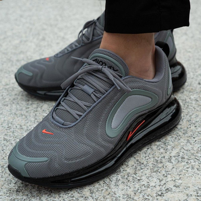 Nike Air Max 720 (CK0897-001)