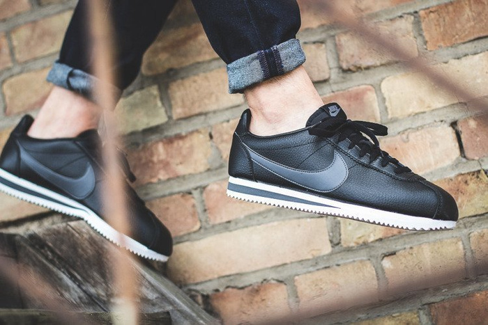 Nike Classic Cortez Leather (749571-011)