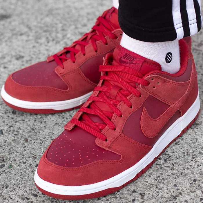 Nike Dunk Low (904234-601)