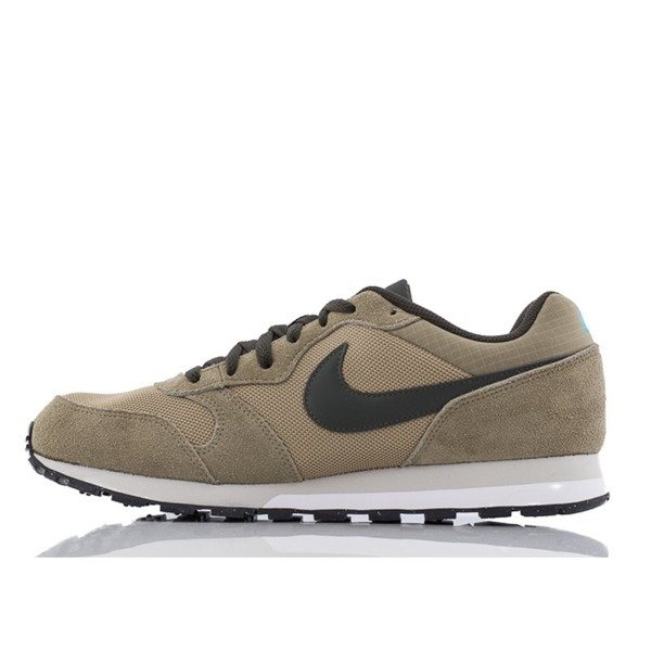 Nike MD Runner 2 (749794-201)