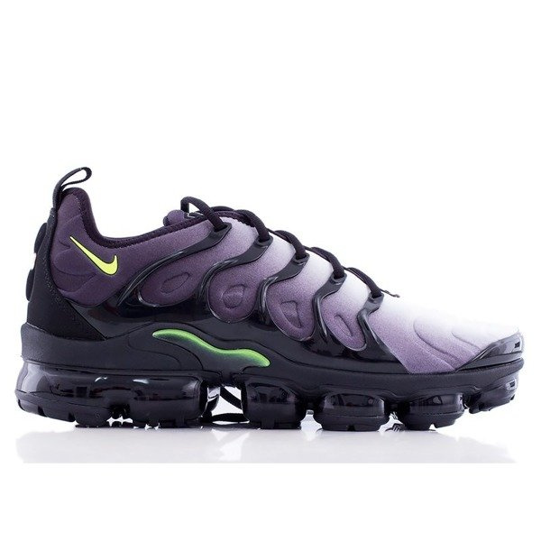 Nike Air Vapormax Plus (924453-009)