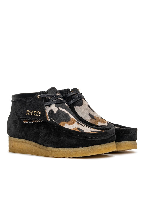 Clarks Wallabee Boot Cow Print (26162985)