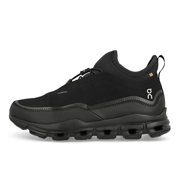 ON Cloudaway Waterproof Suma