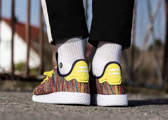 Adidas Originals Pharrell Williams Tennis Hu (BY2673)