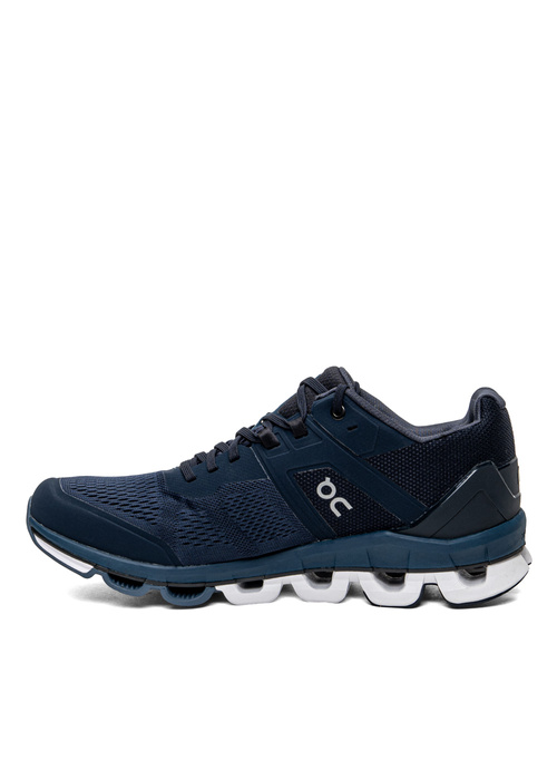 Sneakers ON Cloudace