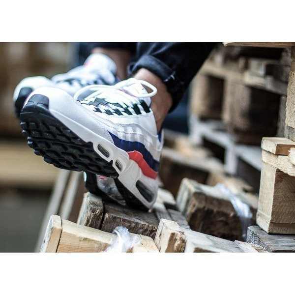 Nike Air Max 95 Essential (749766-106)