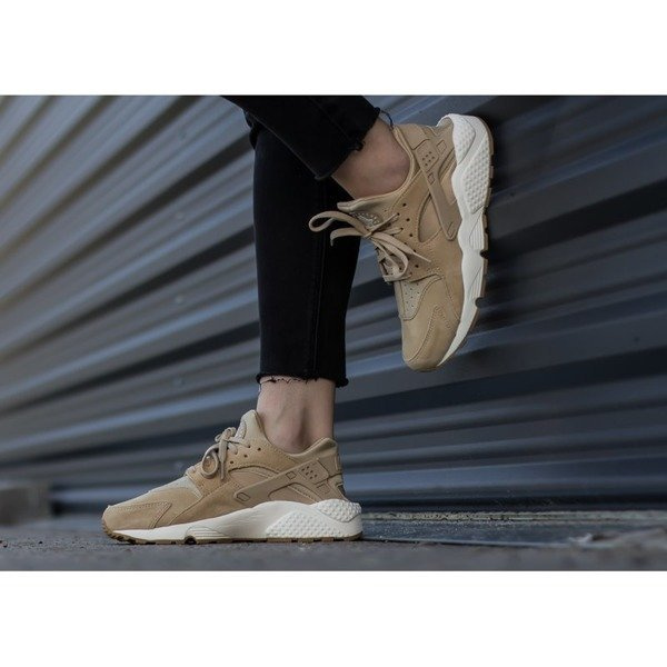 Nike Air Huarache Run SD (AA0524-200)