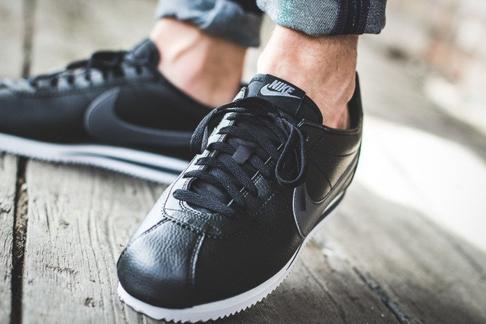 Nike Classic Cortez Leather (749571-011)