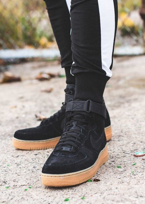 Nike Air Force 1 High ''07 LV8 Suede (AA1118-001)