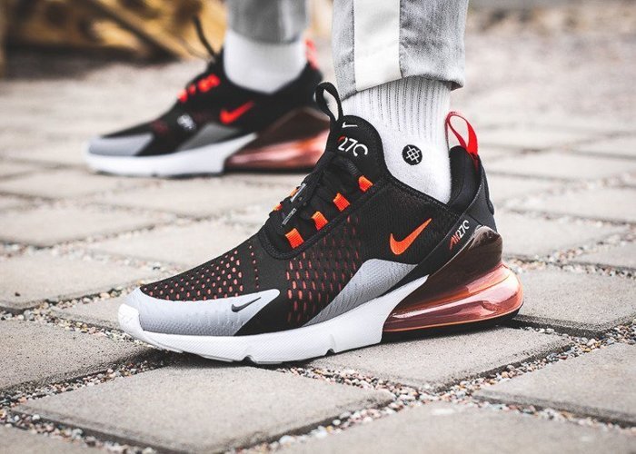 Nike Air Max 270 (AH8050-015)