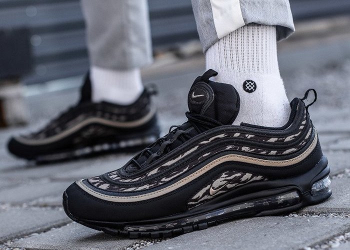 Nike Air Max 97 (AQ4132-001)