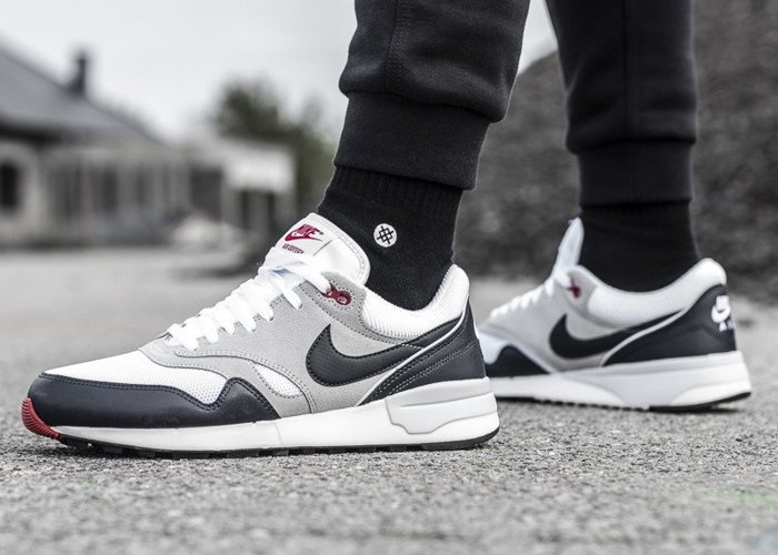 Nike Air Odyssey (652989-104)