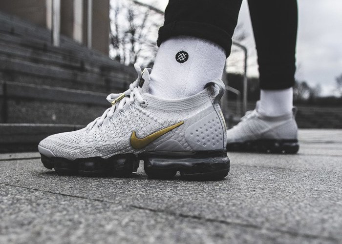 Nike Air VaporMax Flyknit 2 (942843-010)