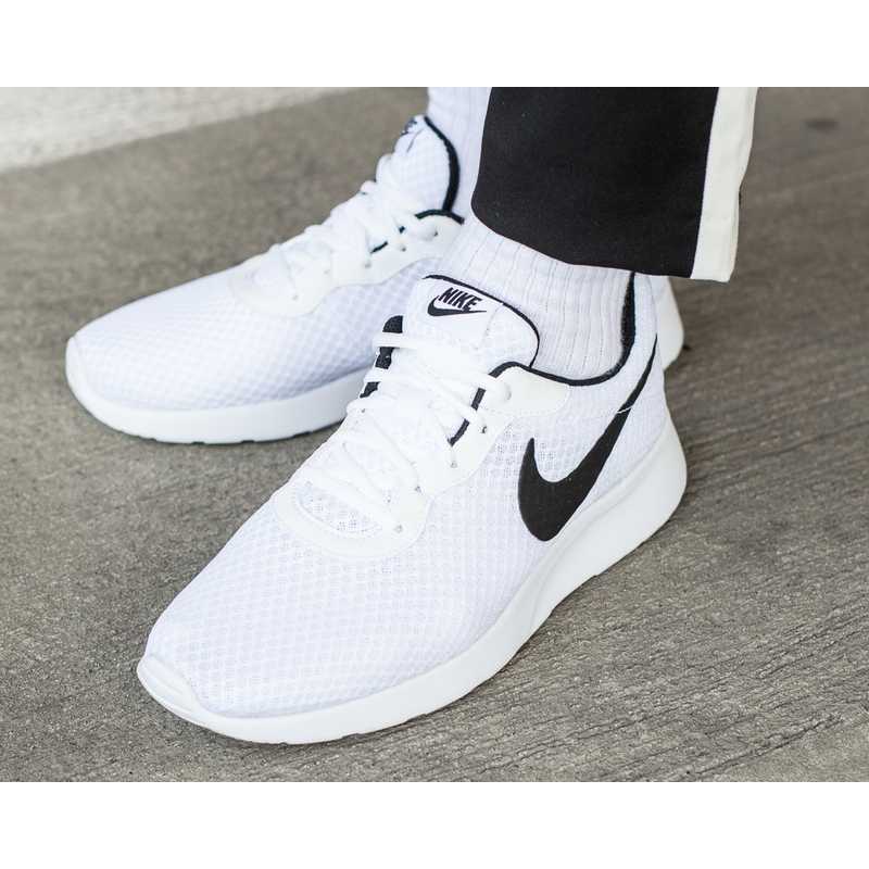 Nike Tanjun (812654-101)