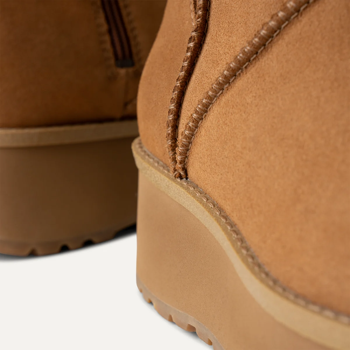 UGG Cityfunc Mid Boot