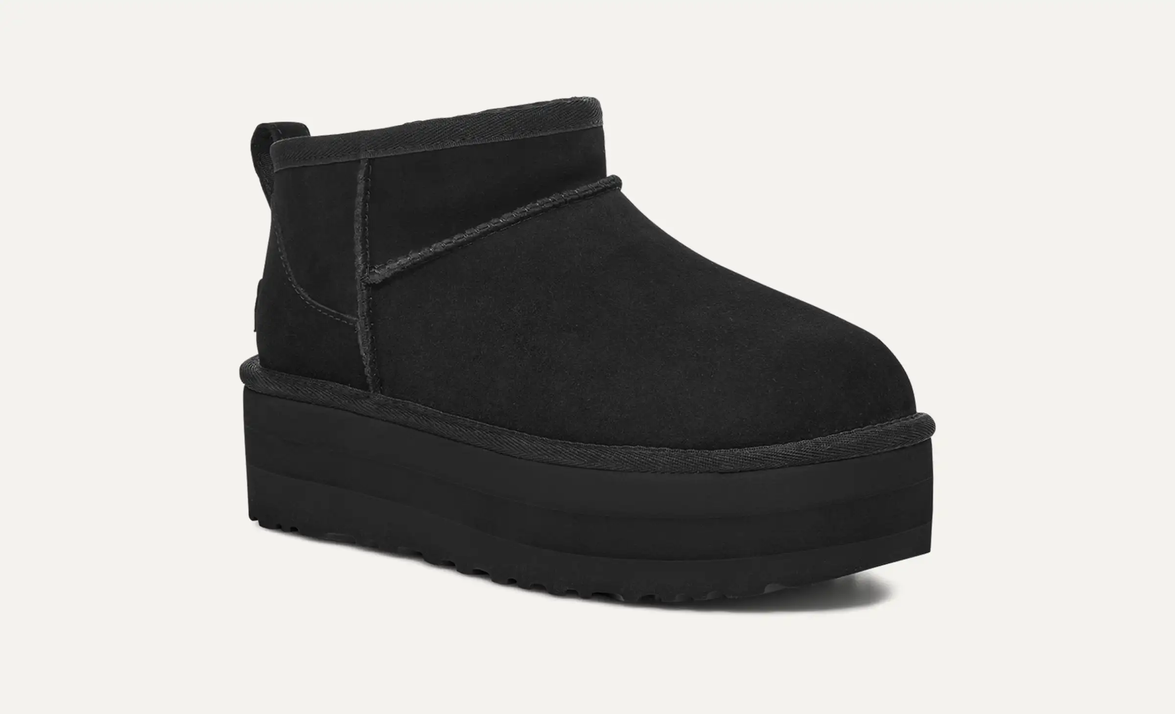 UGG W CLASSIC ULTRA MINI PLATFORM 