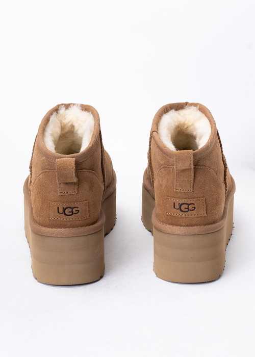 UGG W CLASSIC ULTRA MINI PLATFORM 